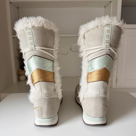 Vintage Y2K Nike Air Pom Pom Suede Satin Faux Fur Snow Boots Size 7.5 - Picture 3 of 7